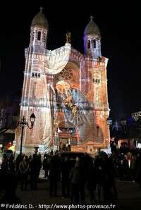 projection sur la Basilique Notre Dame de la Victoire