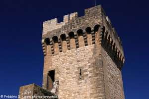 la tour Saint-Jacques de Pertuis
