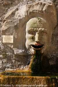fontaine de la Forge de Colmars les Alpes