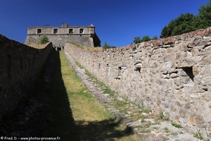 le fort de France et sa double caponni&egrave;re
