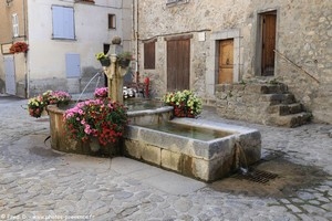 fontaine des Lavandi&egrave;res de Colmars-les-Alpes