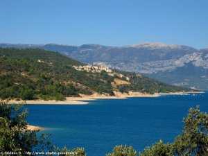 vue du village sainte-croix-du-verdon