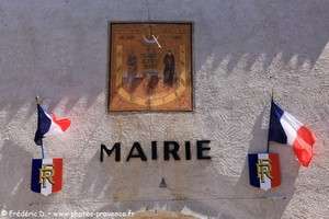 mairie d'Aspres-sur-Bu&euml;ch