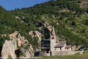 l'&eacute;glise Saint-Michel de Cervi&egrave;res