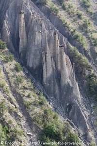 demoiselles coiff&eacute;es de Ch&acirc;teauroux-les-Alpes
