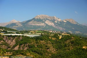 panorama sur la montagne de charance depuis fouillouse
