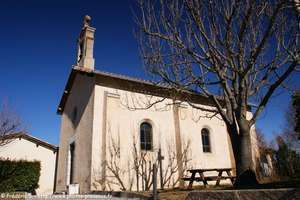 l'&eacute;glise de Saint-Pierre-Avez