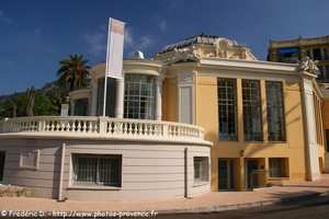 la rotonde et l'ancien h&ocirc;tel Bristol