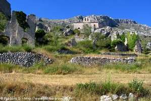 la chapelle Saint-Etienne de Gr&eacute;oli&egrave;res