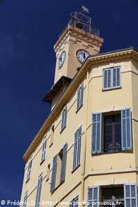 campanile et horloge de l'ancienne mairie du Cannet