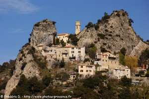 Pierrefeu dans les Alpes-Maritimes
