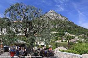 Saint-Jeannet et le Baou de la Gaude