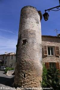 tour de Saint-Jeannet