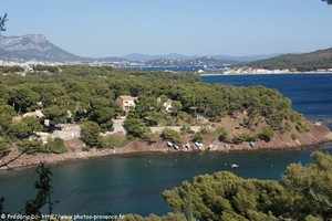 anse de Fabrégas et le Coudon