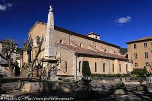 collégiale Saint-Pancrace d'Aups