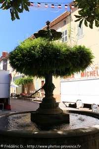 fontaine de Cabasse