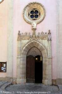 l'église Sainte-Marguerite de Carcès