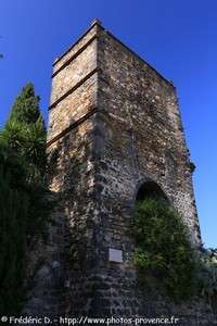 tour de l'horloge de Cogolin