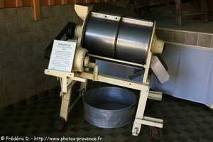 musée de la fabrique du marron de Collobrières