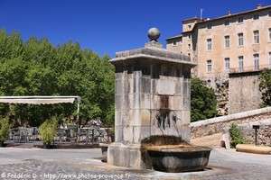 fontaine de la Place