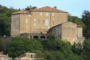le château d'Esparron de Pallières dans le var