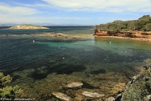 plage de l'Ayguade et île de la Redonne