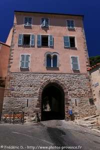 porte Barruc à Hyères