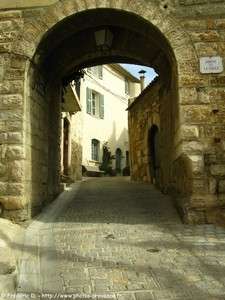 la porte de la colle de la cadière d'azur