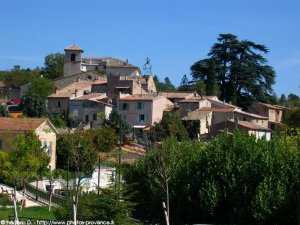Ollières, village du Var