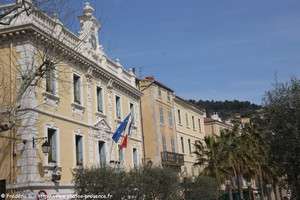 la mairie d'ollioules