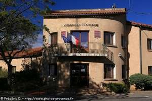 mairie de Régusse