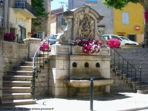 fontaine de rians