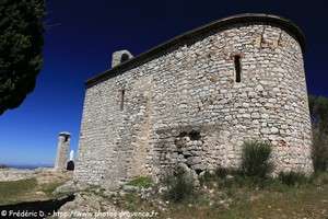 la chapelle Saint-Jean de Solférino de Rougiers