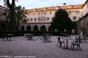 couvent royal de Saint-Maximin-la-Sainte-Baume