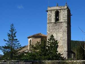 église saint-pierre de signes