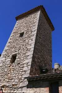 la tour de l'horloge de Trigance