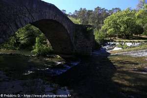 pont romain de Vins-sur-Caramy