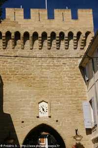 la porte du Prince de Courthézon