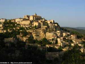 coucher de soleil sur gordes