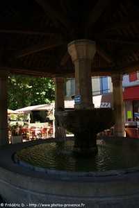 fontaine de Malaucène