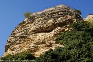 le rocher de saignon