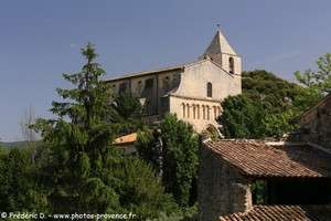 l'église Notre-Dame de Pitié de Saignon