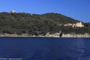 le fort de l'Estissac et le fort du Moulin de Port-Cros