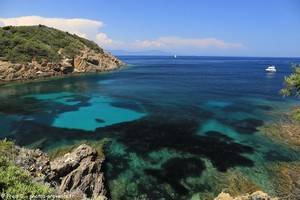 la calanque Longue de l'&icirc;le de Port-Cros