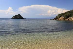baie de la Palud et rocher du Rascas