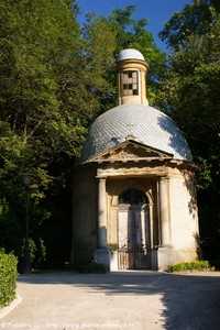 la chapelle de la bastide de magalone