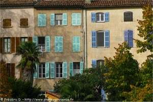 Carc&egrave;s dans le Var