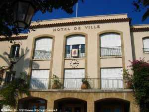 la mairie du lavandou