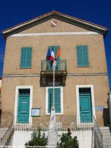 la mairie d'ollières