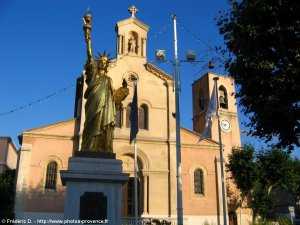 réplique de la statue de la liberté